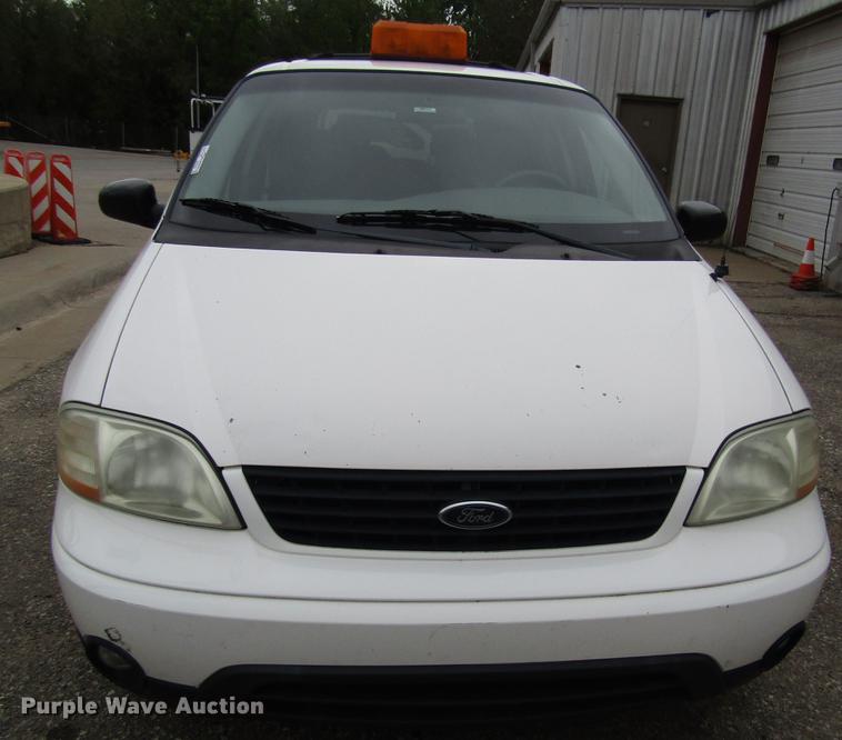 image for item EH9426 2002 Ford Windstar van