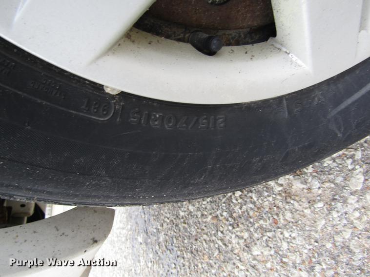 image for item EH9426 2002 Ford Windstar van