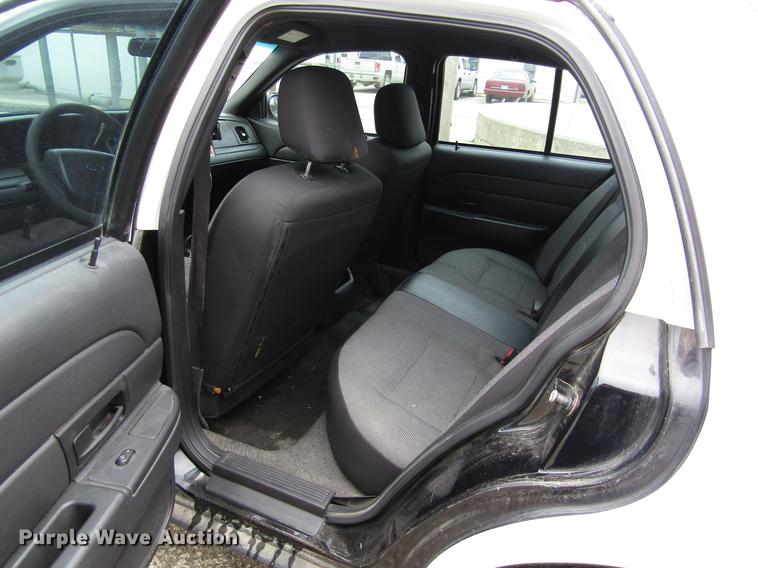 image for item EH9427 2007 Ford Crown Victoria Police Interceptor