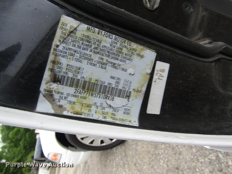 image for item EH9427 2007 Ford Crown Victoria Police Interceptor