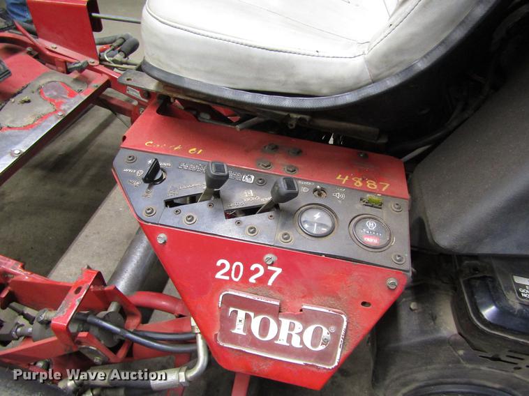 image for item EH9428 (2) Toro Greenmaster 3100 lawn mowers