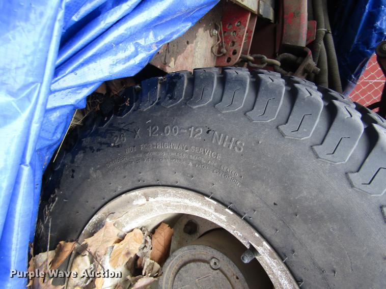 image for item EH9429 (2) 2003 Toro Groundmaster 400D lawn mowers