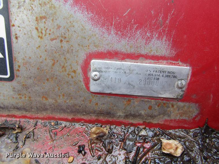 image for item EH9429 (2) 2003 Toro Groundmaster 400D lawn mowers