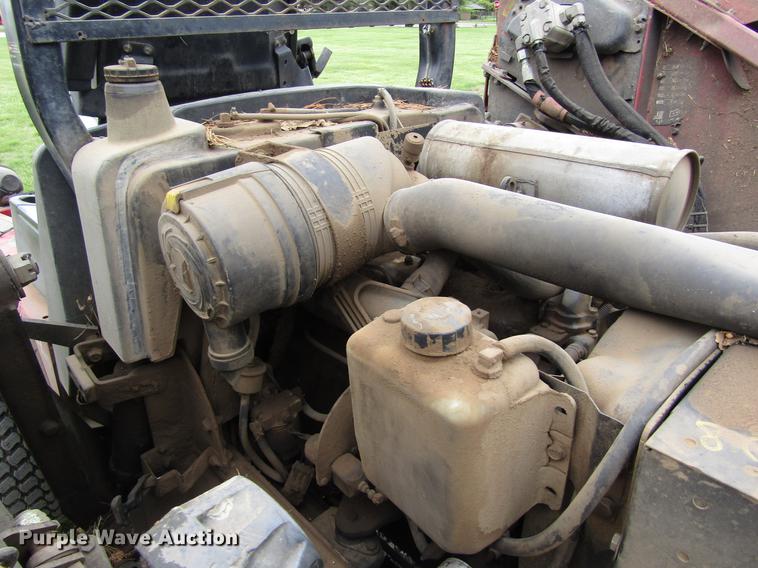 image for item EH9429 (2) 2003 Toro Groundmaster 400D lawn mowers