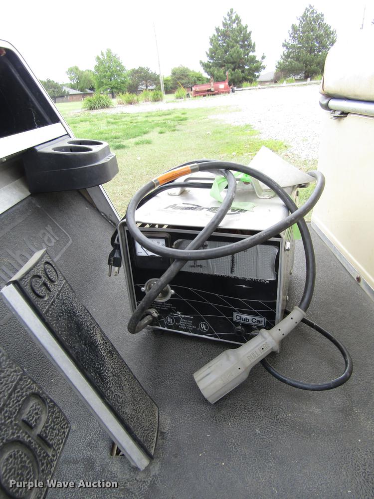 image for item EH9430 1999 Club Car golf cart