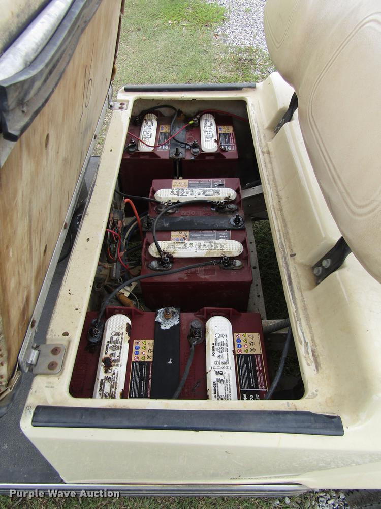 image for item EH9430 1999 Club Car golf cart