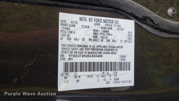image for item EN9937 2005 Ford Explorer SUV