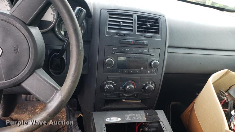 image for item EN9938 2010 Dodge Charger