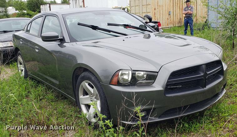 image for item EN9939 2011 Dodge Charger Police