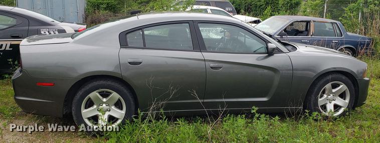 image for item EN9939 2011 Dodge Charger Police