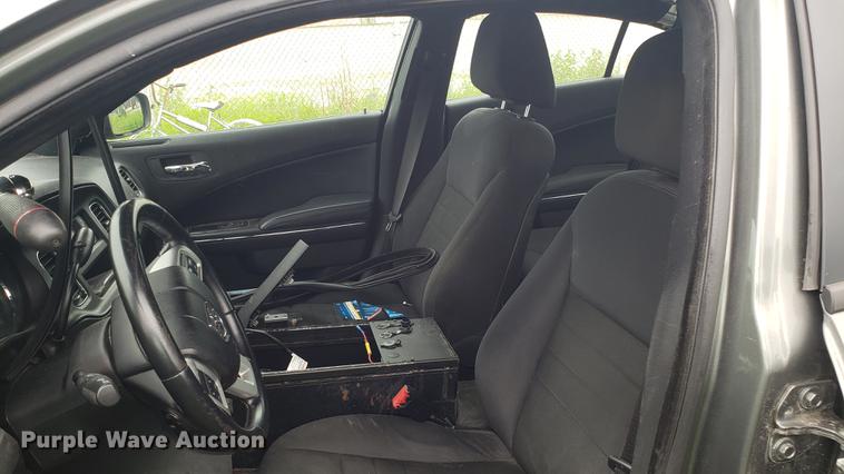 image for item EN9939 2011 Dodge Charger Police