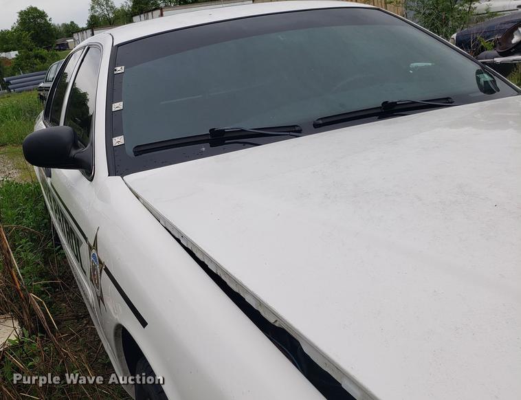 image for item EN9940 2007 Ford Crown Victoria Police Interceptor