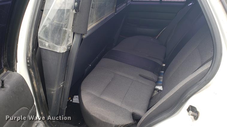 image for item EN9940 2007 Ford Crown Victoria Police Interceptor
