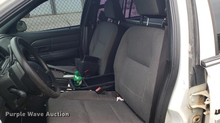 image for item EN9940 2007 Ford Crown Victoria Police Interceptor