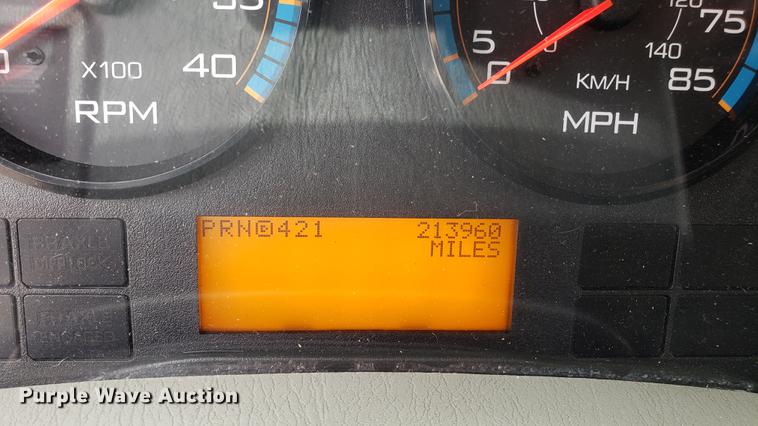 image for item EN9943 2009 International DuraStar 4300 ambulance