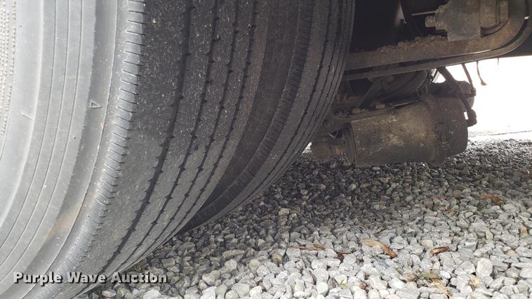 image for item EN9943 2009 International DuraStar 4300 ambulance