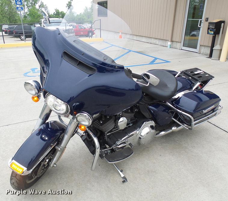 image for item EP9846 2014 Harley Davidson FLHTP Electra Glide motorcycle
