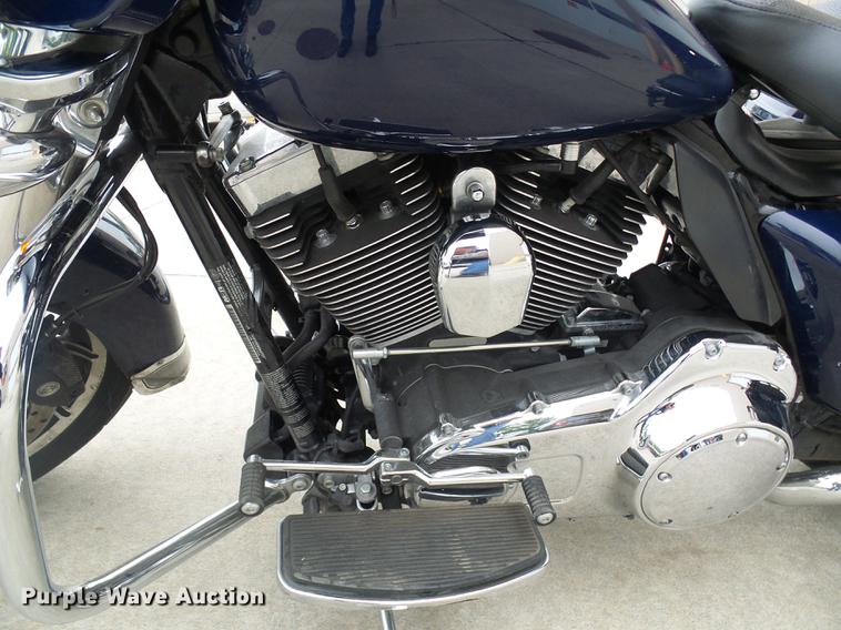 image for item EP9846 2014 Harley Davidson FLHTP Electra Glide motorcycle