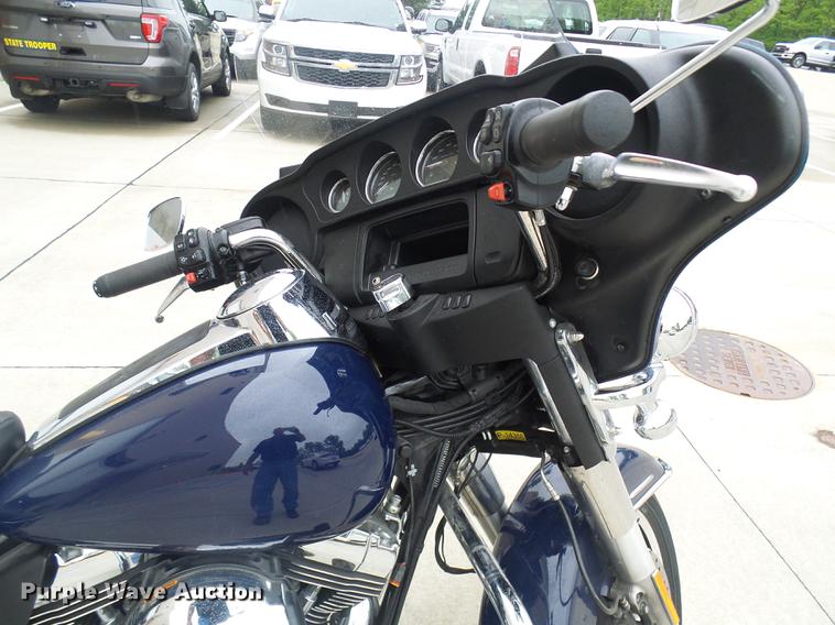 image for item EP9846 2014 Harley Davidson FLHTP Electra Glide motorcycle