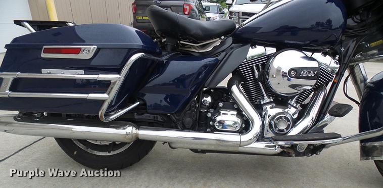 image for item EP9846 2014 Harley Davidson FLHTP Electra Glide motorcycle