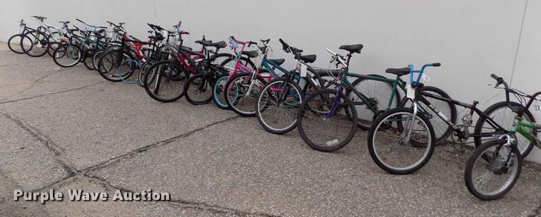 image for item FG9335 Approximately 24 bicycles