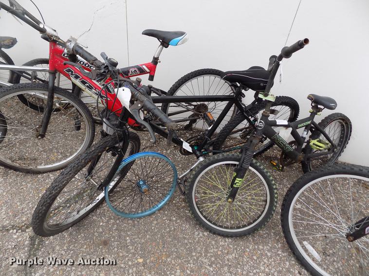 image for item FG9335 Approximately 24 bicycles
