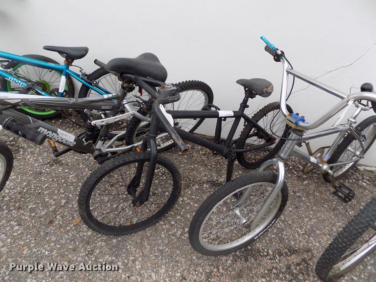 image for item FG9335 Approximately 24 bicycles