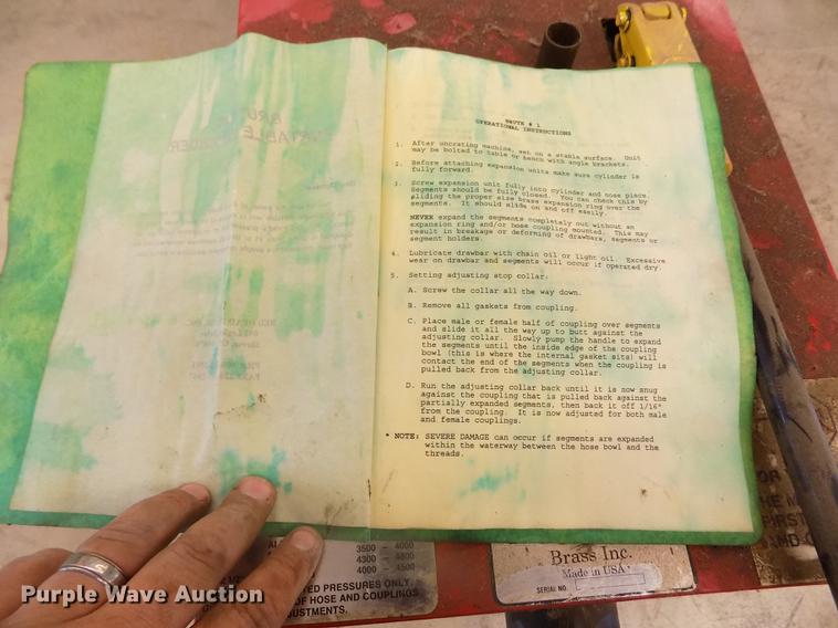 image for item FG9340 Red Head Brute I fire hose expander