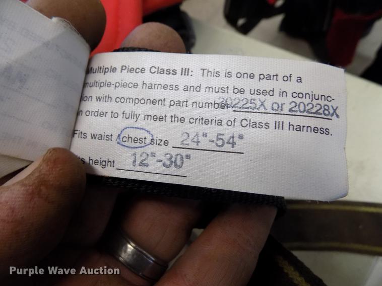 image for item FG9344 Climbing harness