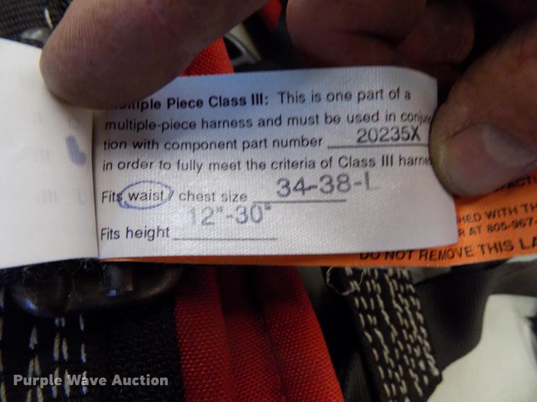 image for item FG9344 Climbing harness