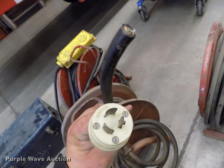 image for item FG9346 (4) cord reels