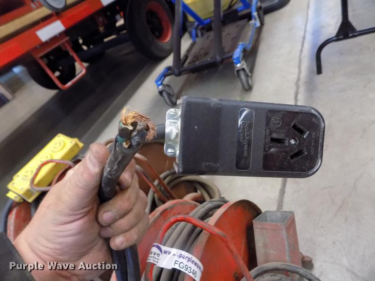 image for item FG9346 (4) cord reels