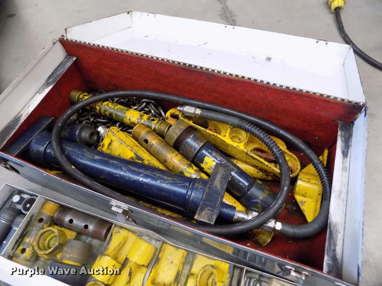 image for item FG9347 Walker 93102 body-jak