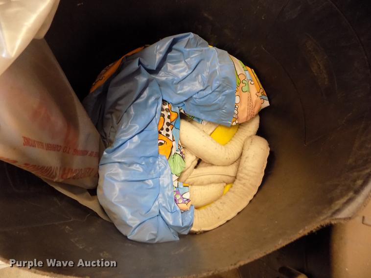 image for item FG9350 Hazmat equipment