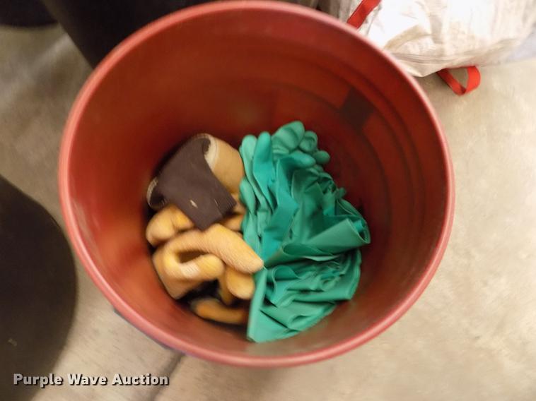 image for item FG9350 Hazmat equipment