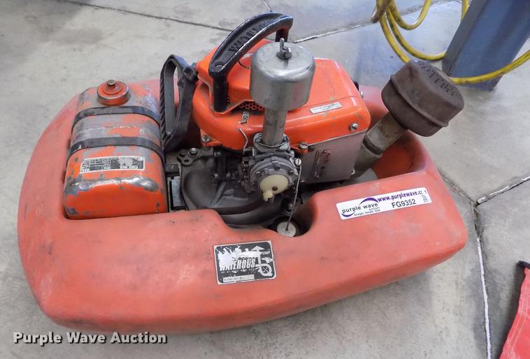 image for item FG9352 Floating water pump