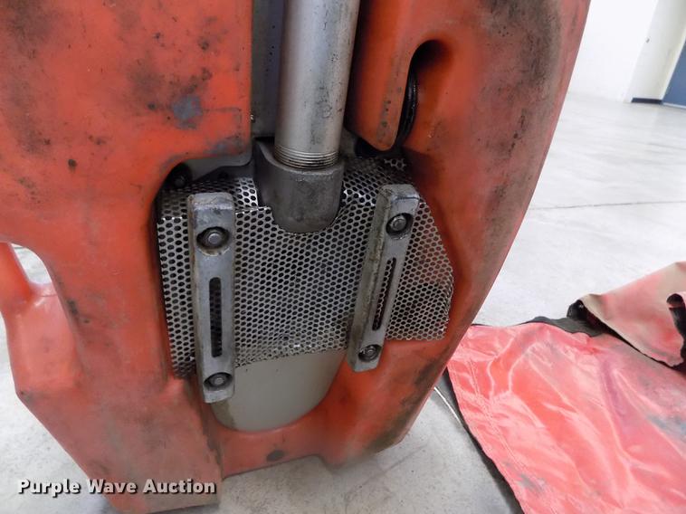 image for item FG9352 Floating water pump