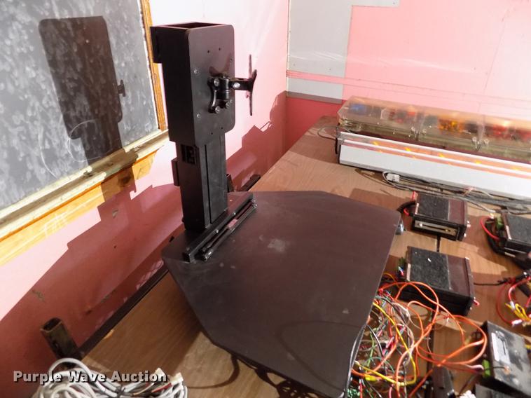 image for item FG9356 Automotive accessories