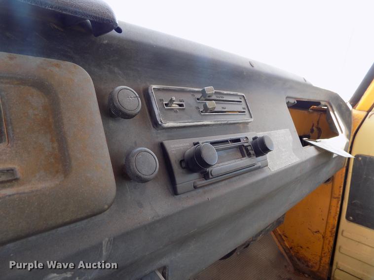 image for item FG9357 1969 Dodge 500 tank truck