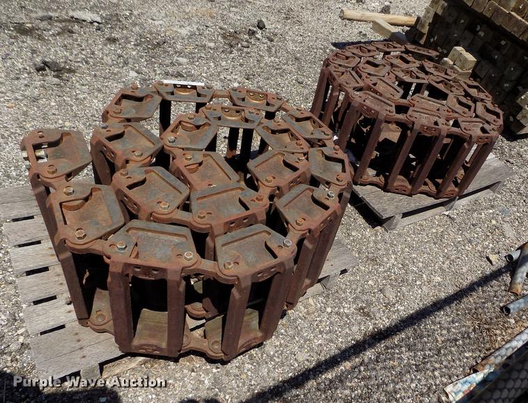 image for item FG9359 Grouser over tire skid steer tracks