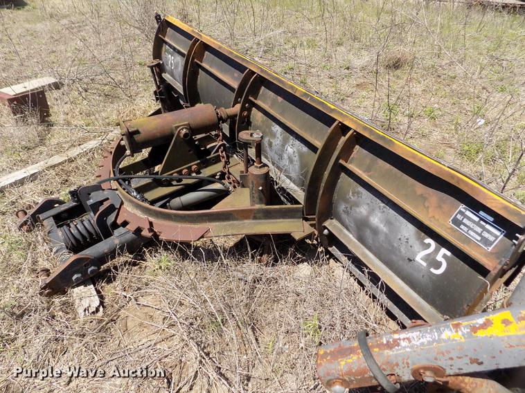 image for item FG9364 (2) Valk RV10160 snow plows