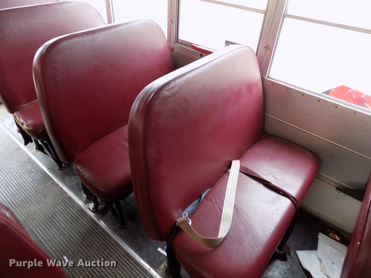 image for item FG9389 1999 Chevrolet Express 3500 school bus