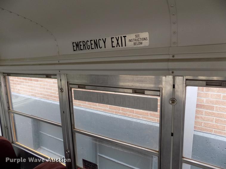 image for item FG9389 1999 Chevrolet Express 3500 school bus