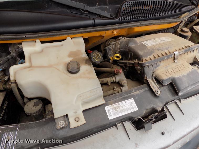 image for item FG9389 1999 Chevrolet Express 3500 school bus