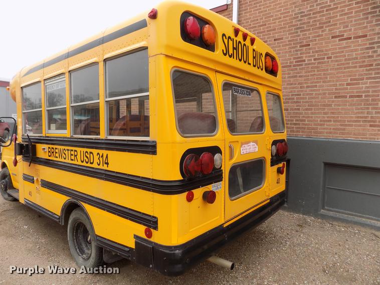 image for item FG9389 1999 Chevrolet Express 3500 school bus