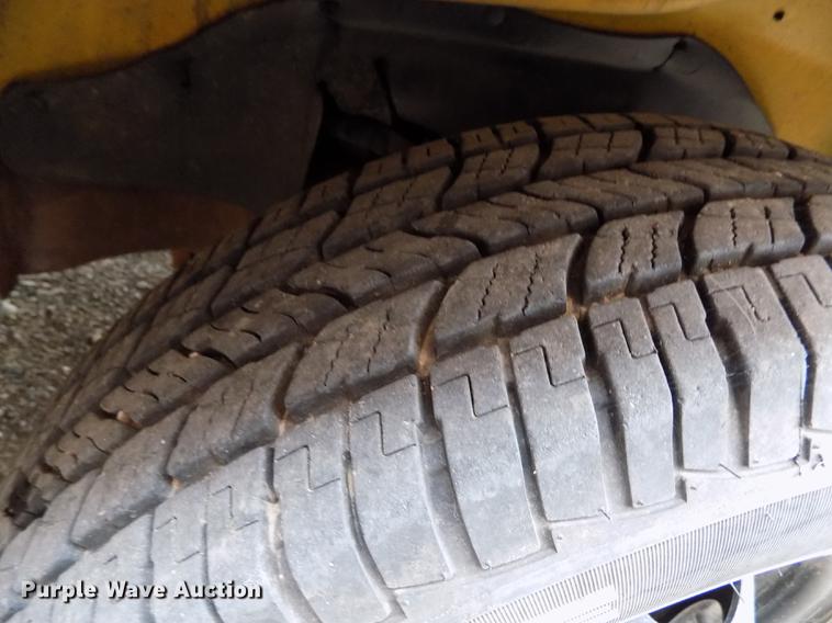 image for item FG9389 1999 Chevrolet Express 3500 school bus