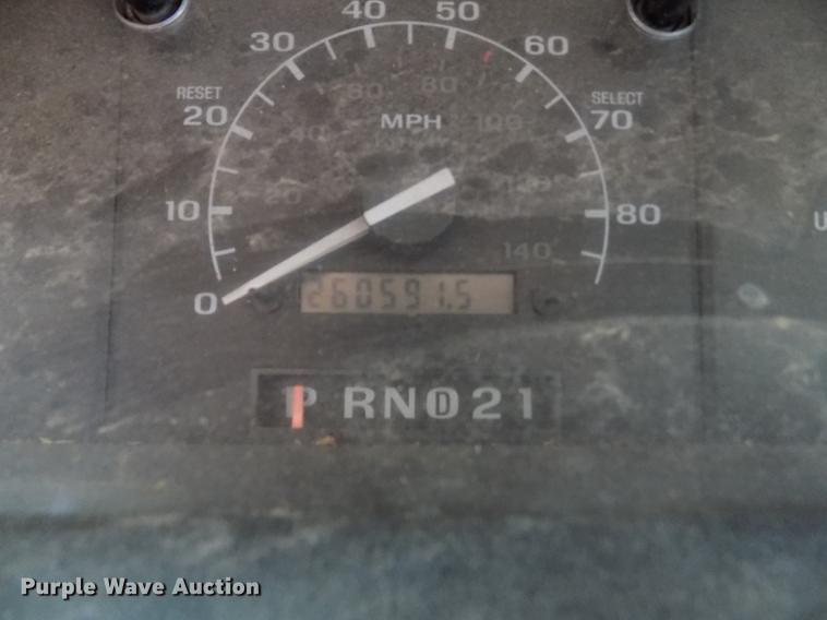 image for item FG9404 1995 Ford F150 XLT pickup truck