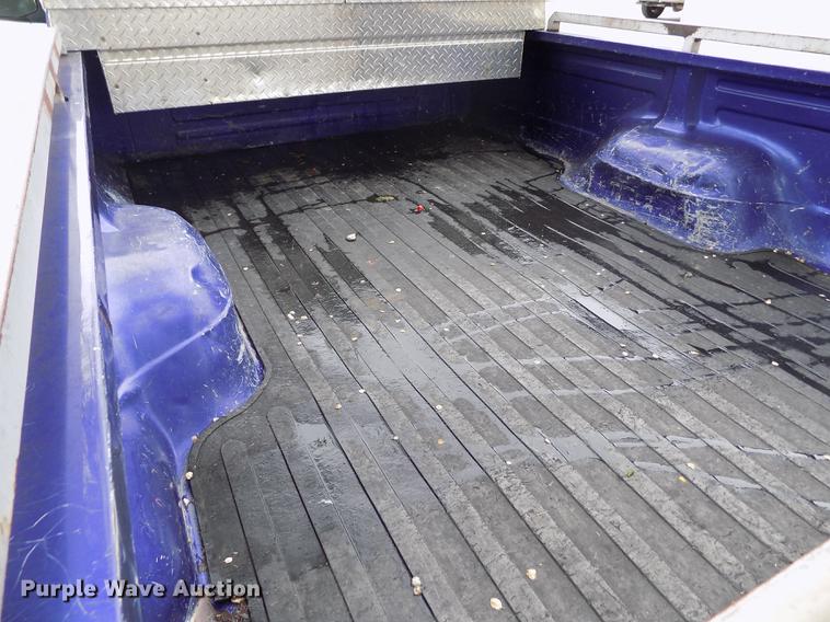 image for item FG9404 1995 Ford F150 XLT pickup truck