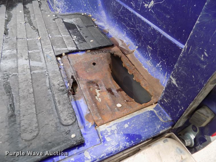 image for item FG9404 1995 Ford F150 XLT pickup truck