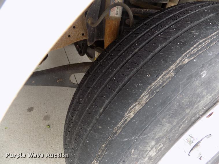 image for item FG9404 1995 Ford F150 XLT pickup truck